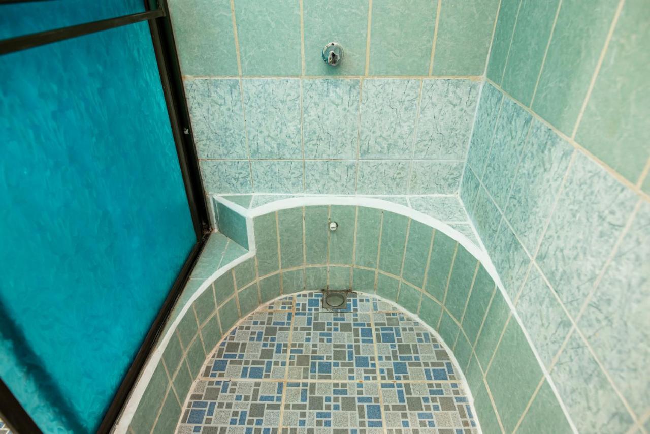 Hostal Victoria Granada Extérieur photo
