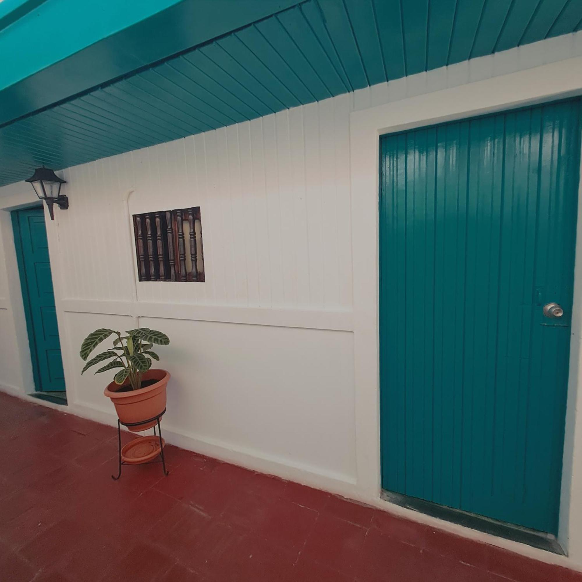 Hostal Victoria Granada Extérieur photo