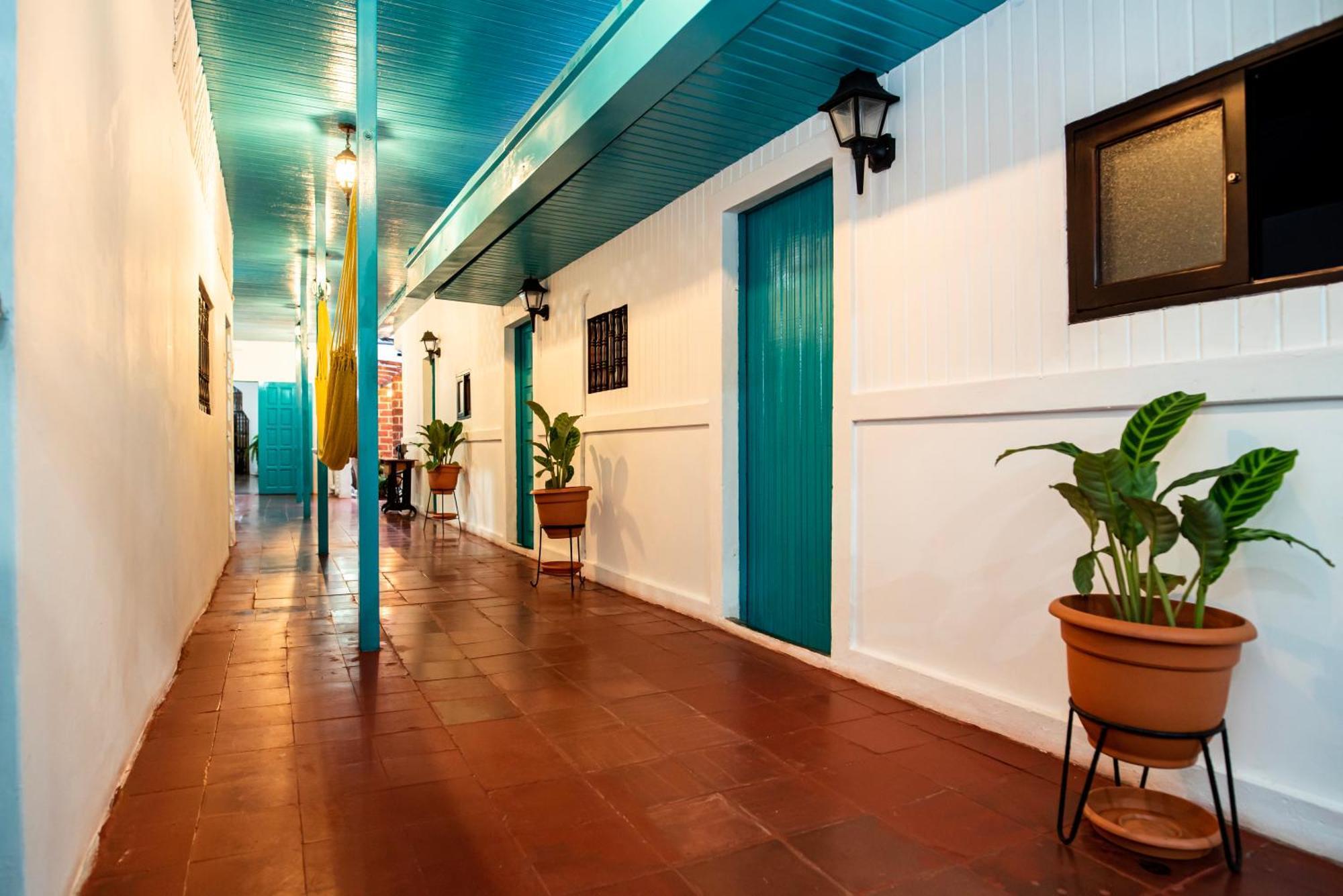 Hostal Victoria Granada Extérieur photo