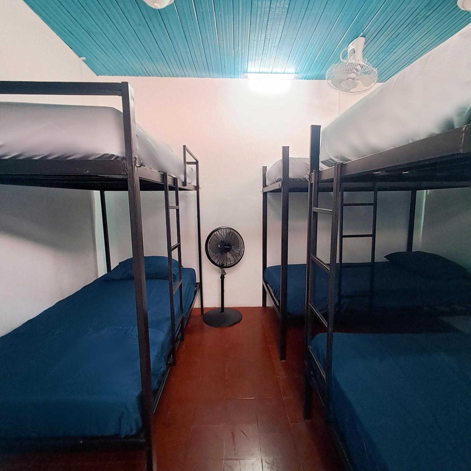 Hostal Victoria Granada Extérieur photo